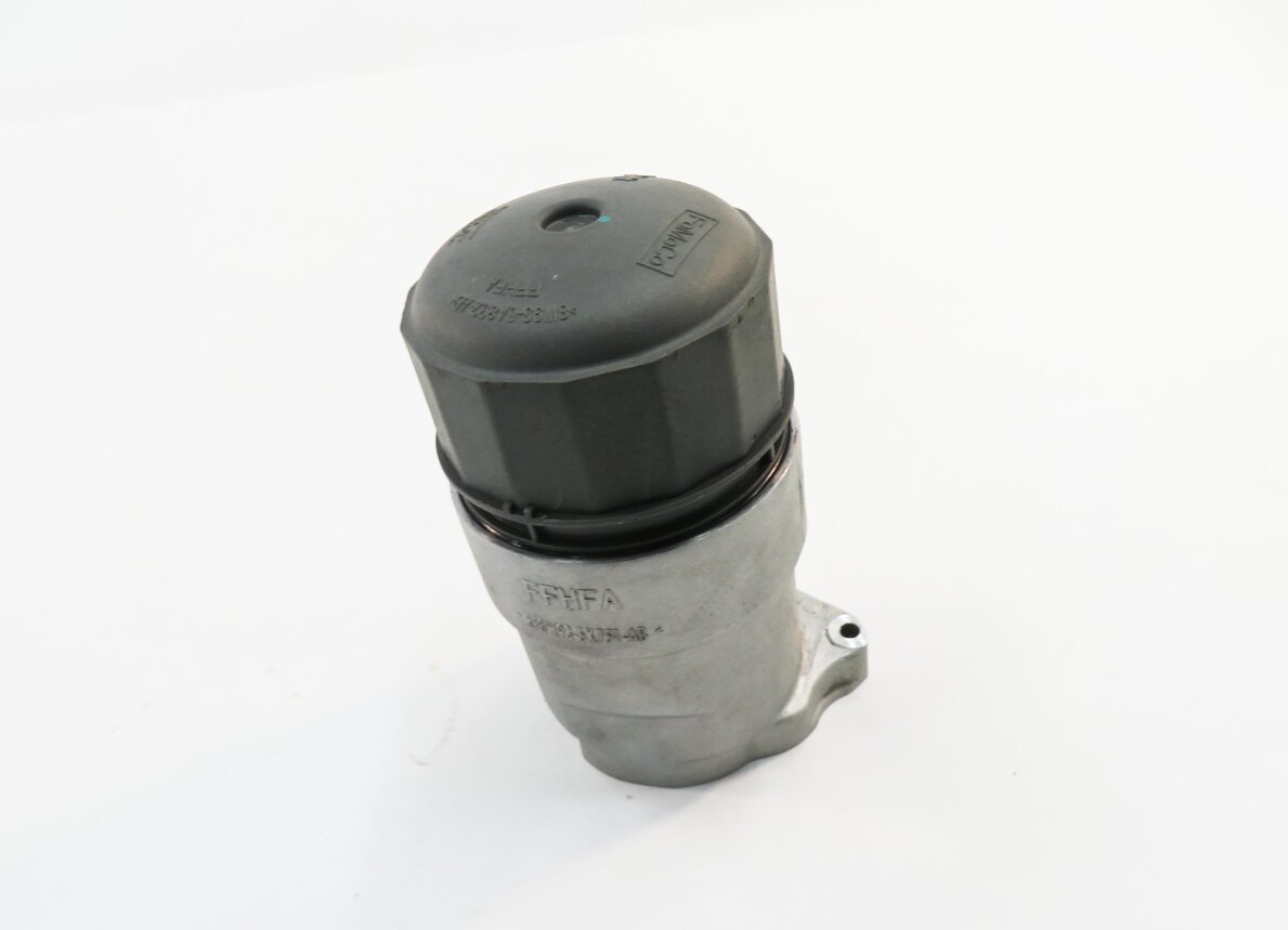 Thumbnail 2: 2012 RANGE ROVER (L322) 5.0L AJ133 SUPERCHARGED V8 ENGINE - OIL FILTER HOUSING
