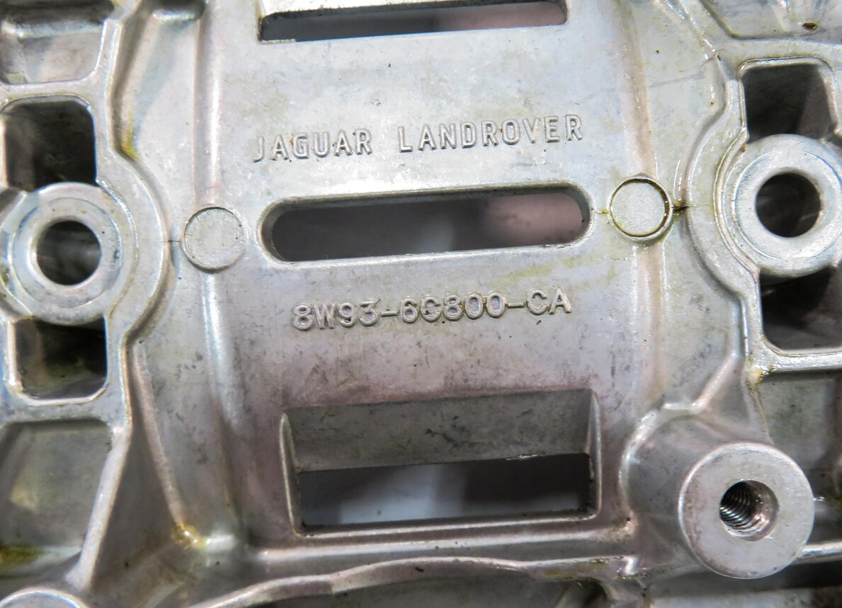 Thumbnail 8: 2012 RANGE ROVER (L322) 5.0L AJ133 SUPERCHARGED V8 ENGINE - OIL PAN BAFFLE TRAY