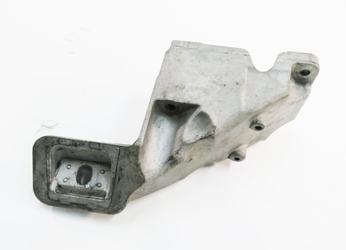 Thumbnail 8: 2012 RANGE ROVER (L322) 5.0L AJ133 SUPERCHARGED ENGINE - MOTOR MOUNT BRACKET SET