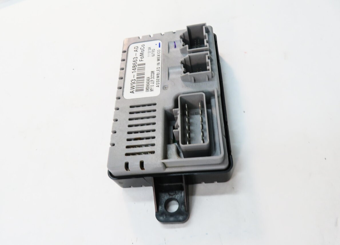 Thumbnail 3: 2012 RANGE ROVER (L322) HEATER A/C TEMPERATURE CONTROL MODULE