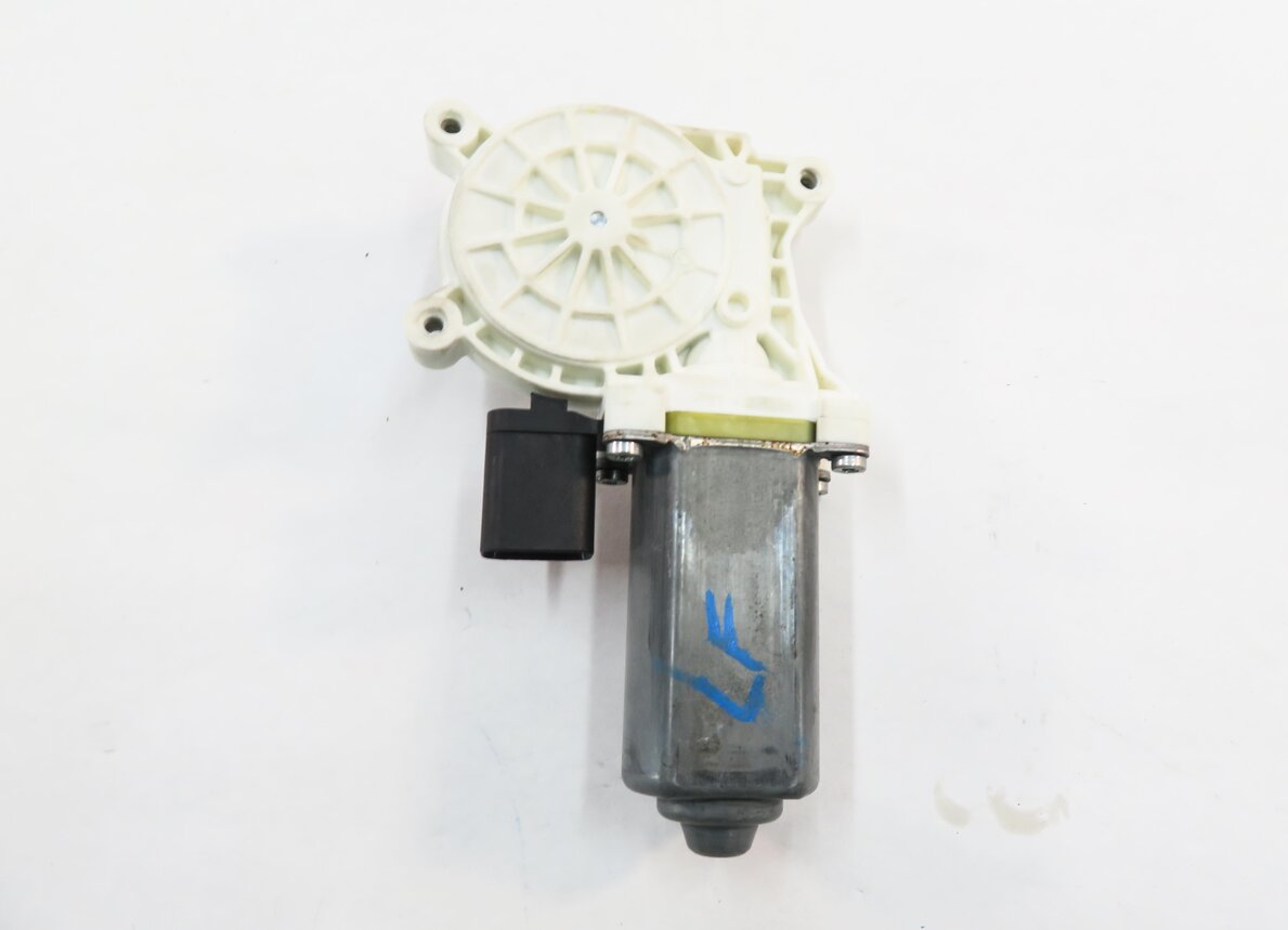 Thumbnail 2: 2010-2012 RANGE ROVER (L322) LEFT FRONT DRIVER DOOR POWER WINDOW MOTOR