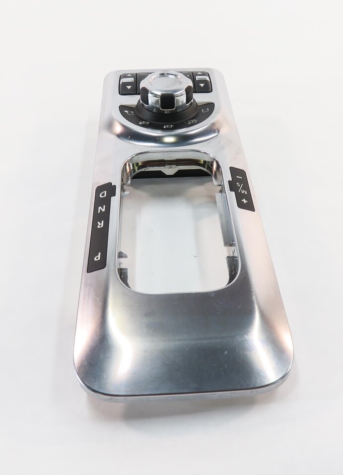 Thumbnail 8: 2012 RANGE ROVER (L322) FRONT CENTER CONSOLE TERRAIN CONTROL SWITCH w/ TRIM