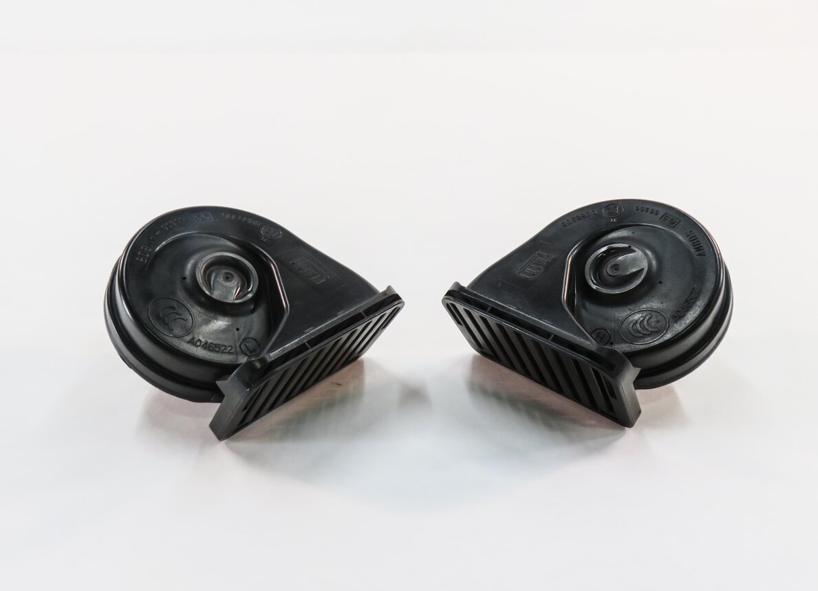 Thumbnail 2: 2010-2012 RANGE ROVER (L322) HIGH & LOW TONE SAFETY HORN SET-2