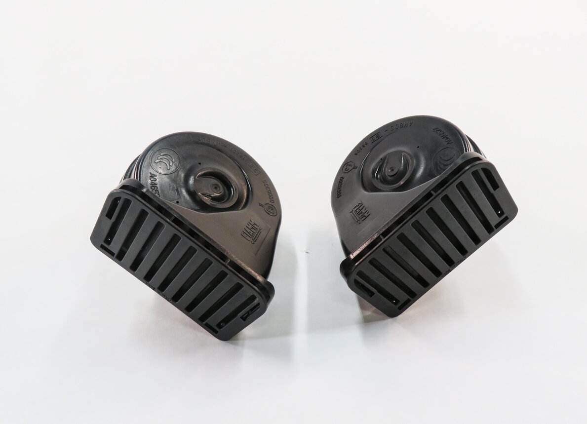 Thumbnail 4: 2010-2012 RANGE ROVER (L322) HIGH & LOW TONE SAFETY HORN SET-2