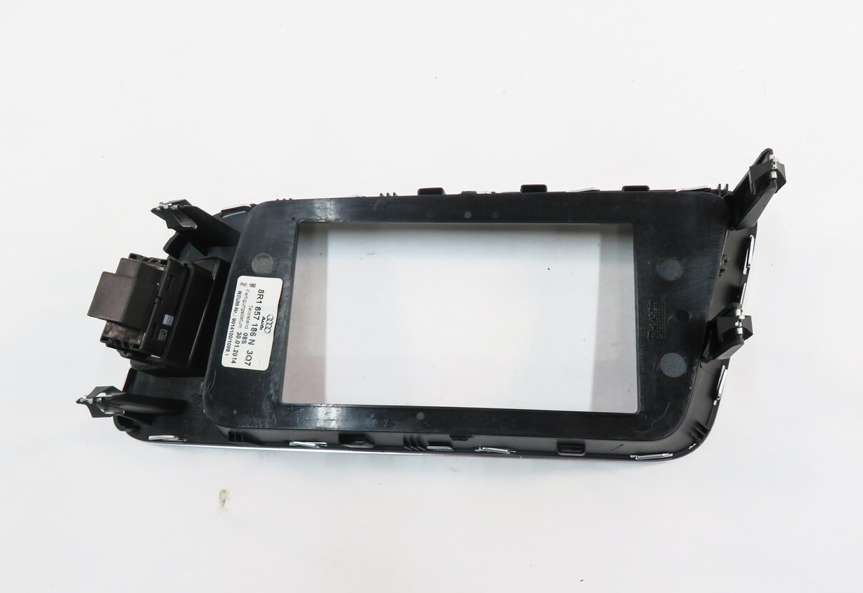 Thumbnail 6: 2014 AUDI Q5 (B8 8R) GPS NAVIGATION DISPLAY SCREEN TRIM BEZEL w/ HAZARD SWITCH