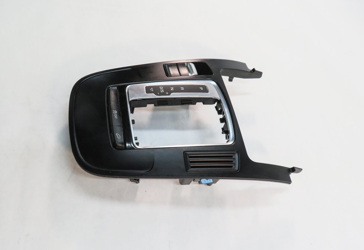 Thumbnail 3: 2014 AUDI Q5 (B8 8R) TRANSMISSION GEAR SHIFTER TRIM w/ PARKING BRAKE SWITCH