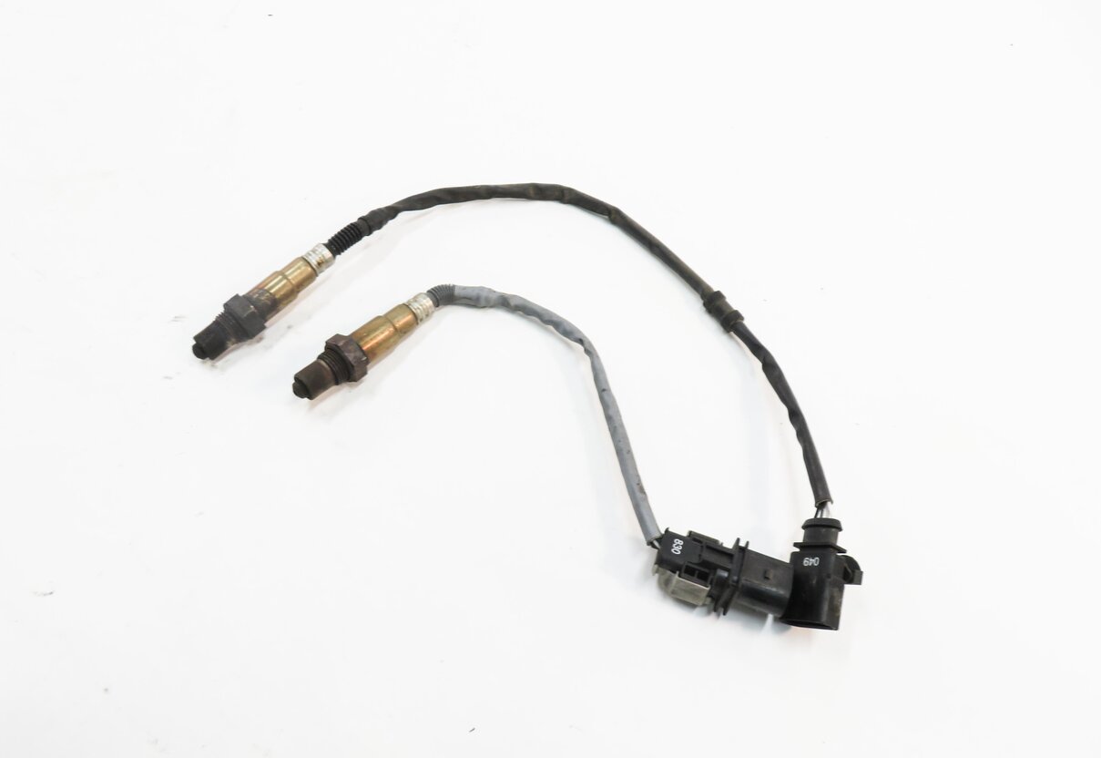 Thumbnail 1: 2014 AUDI Q5 (B8 8R) 2.0L CPMB TURBO - PRE / POST CAT O2 OXYGEN SENSOR SET