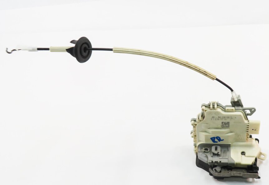 Thumbnail 2: 10-20 VW / PORSCHE - A3 A4 A8 S3 S4 Q5 MACAN PANAMERA - RIGHT REAR DOOR LATCH