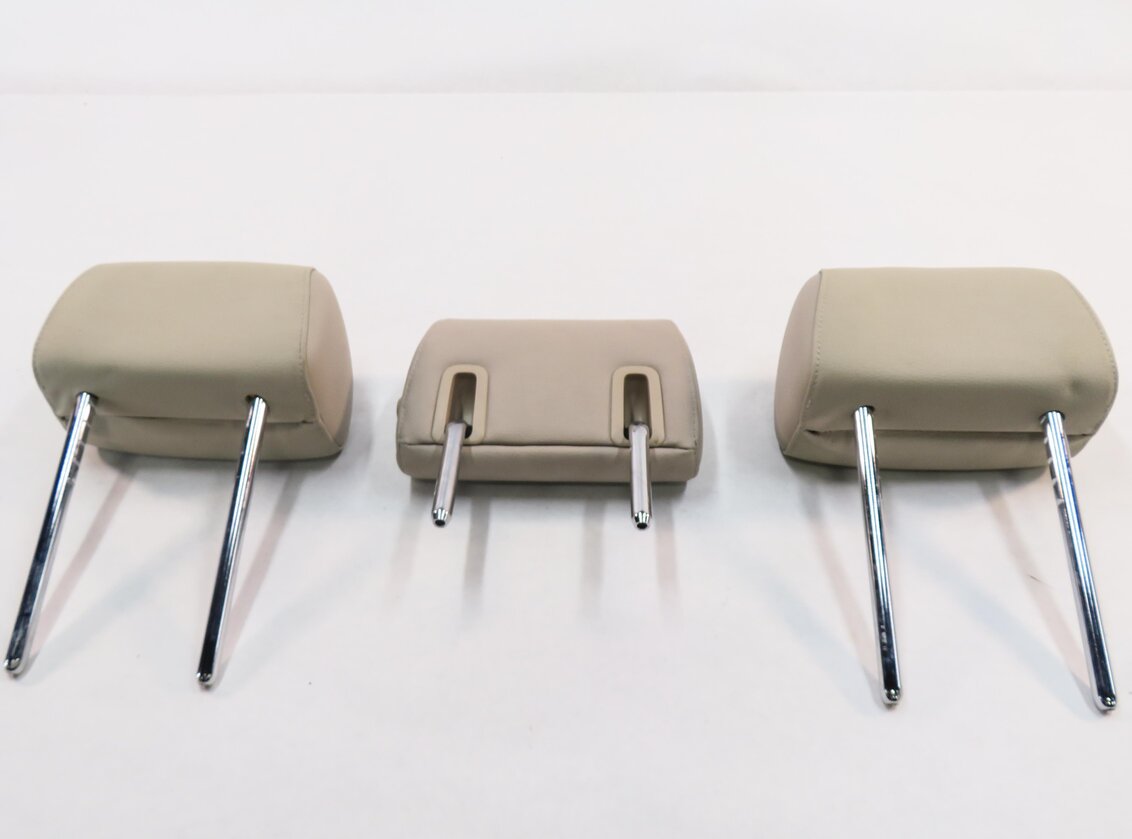 Thumbnail 7: 2012 BMW 550i (F10) REAR SEAT - LEFT / CENTER / RIGHT - HEADREST SET (OYSTER)