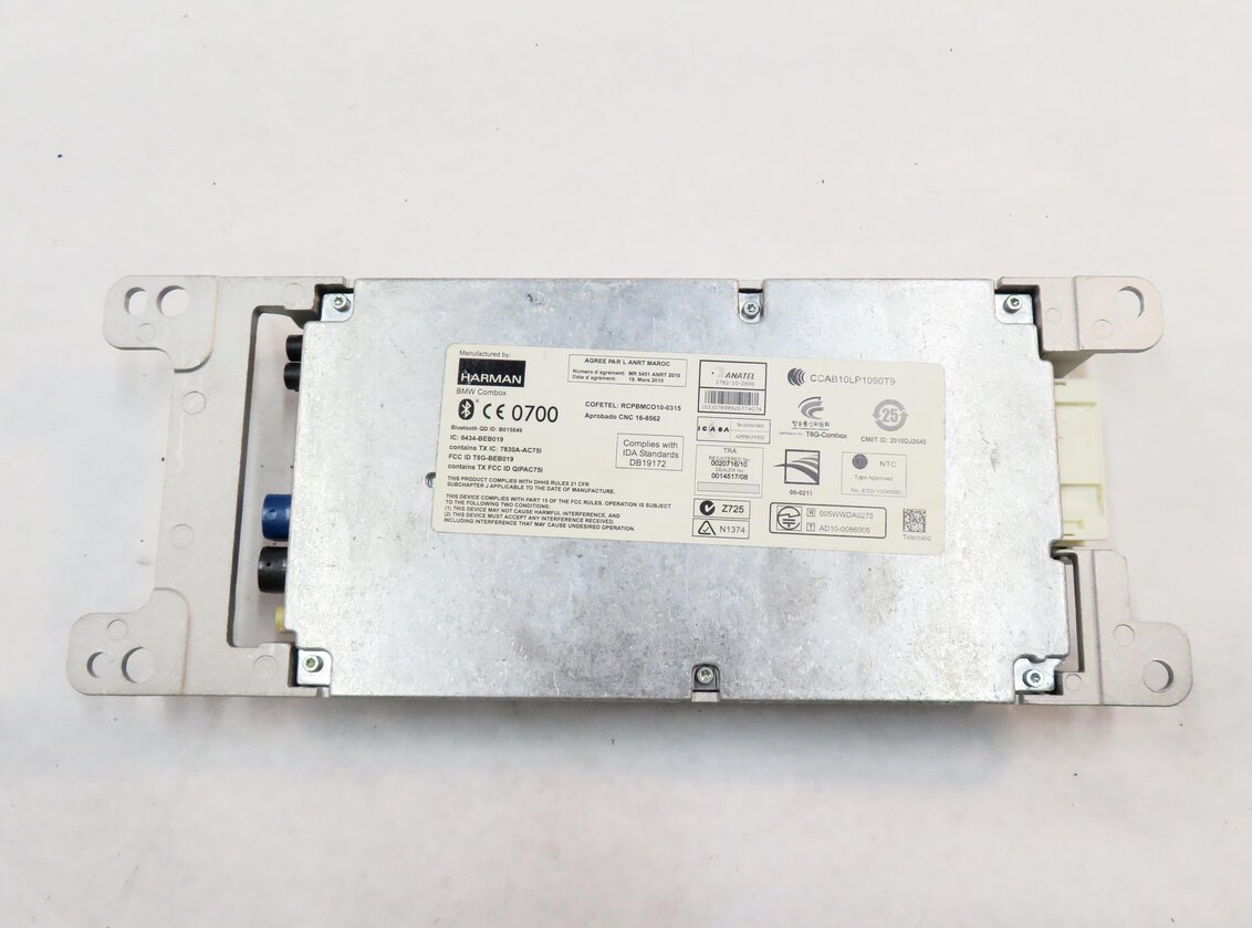 Thumbnail 5: 2012 BMW 550i (F10) BLUETOOTH TELEMATICS COMMUNICATION COMBOX CONTROL MODULE
