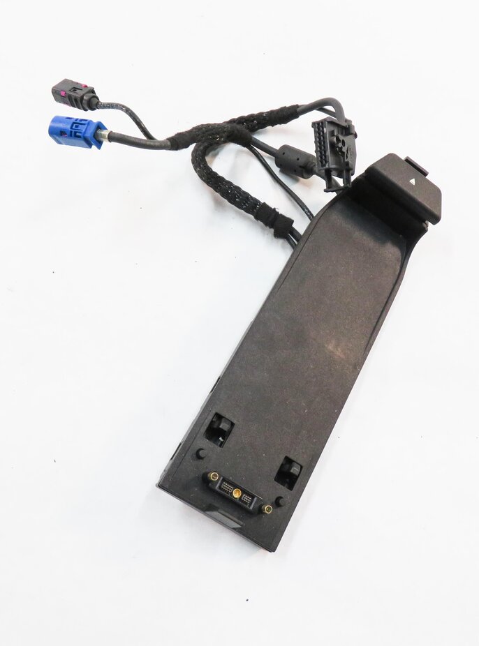2012 BMW 550i (F10) FRONT CENTER CONSOLE CELL PHONE CRADLE