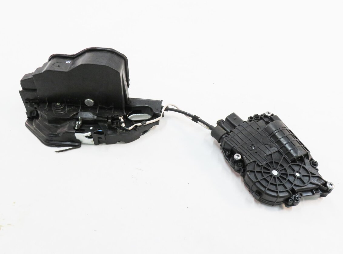 2011-2016 BMW 528i 535i 550i M5 (F10) RIGHT REAR SOFT CLOSE DOOR LOCK LATCH