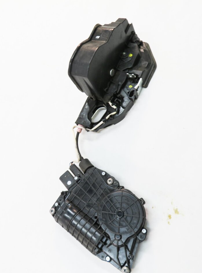 Thumbnail 3: 2011-2016 BMW 528i 535i 550i M5 (F10) LEFT REAR SOFT CLOSE DOOR LOCK LATCH