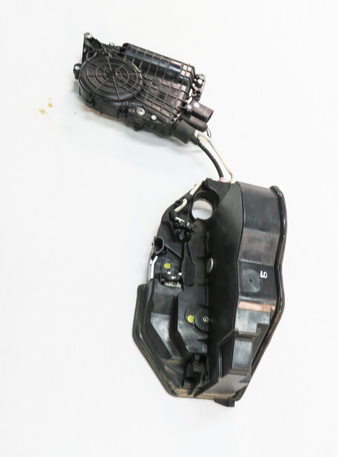 Thumbnail 4: 2011-2016 BMW 528i 535i 550i M5 (F10) LEFT REAR SOFT CLOSE DOOR LOCK LATCH