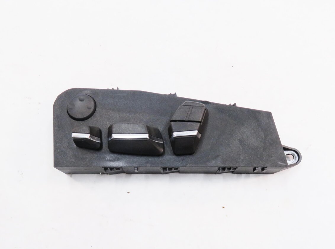 Thumbnail 5: 2012 BMW 550i (F10) LEFT FRONT DRIVER SEAT ADJUSTMENT SWITCH