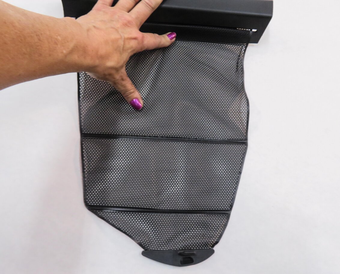 Thumbnail 4: 11-16 BMW 528i 535i 550i (F10) RIGHT REAR DOOR VENT WINDOW PRIVACY SHADE (BLACK)