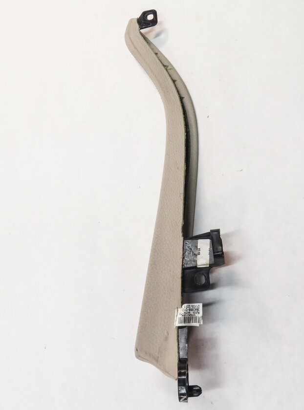 Thumbnail 3: 2012 BMW 550i (F10) FRONT CENTER CONSOLE EDGE TRIM (OYSTER LEATHER)