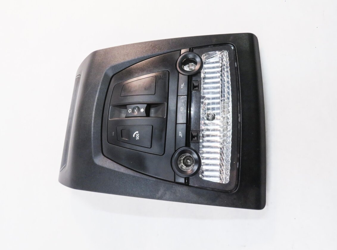 Thumbnail 3: 2012 BMW 550i (F10) FRONT DOMELIGHT MAP READING COURTESY LIGHT LAMP (BLACK)