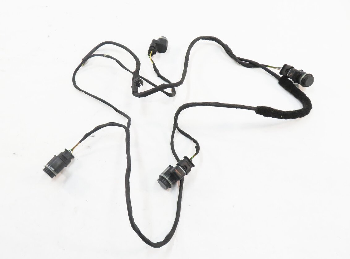 Thumbnail 2: 2012 BMW 550i (F10) REAR PDC PARK DISTANCE SENSOR SET w/ HARNESS (SOPHISTO GRAY)