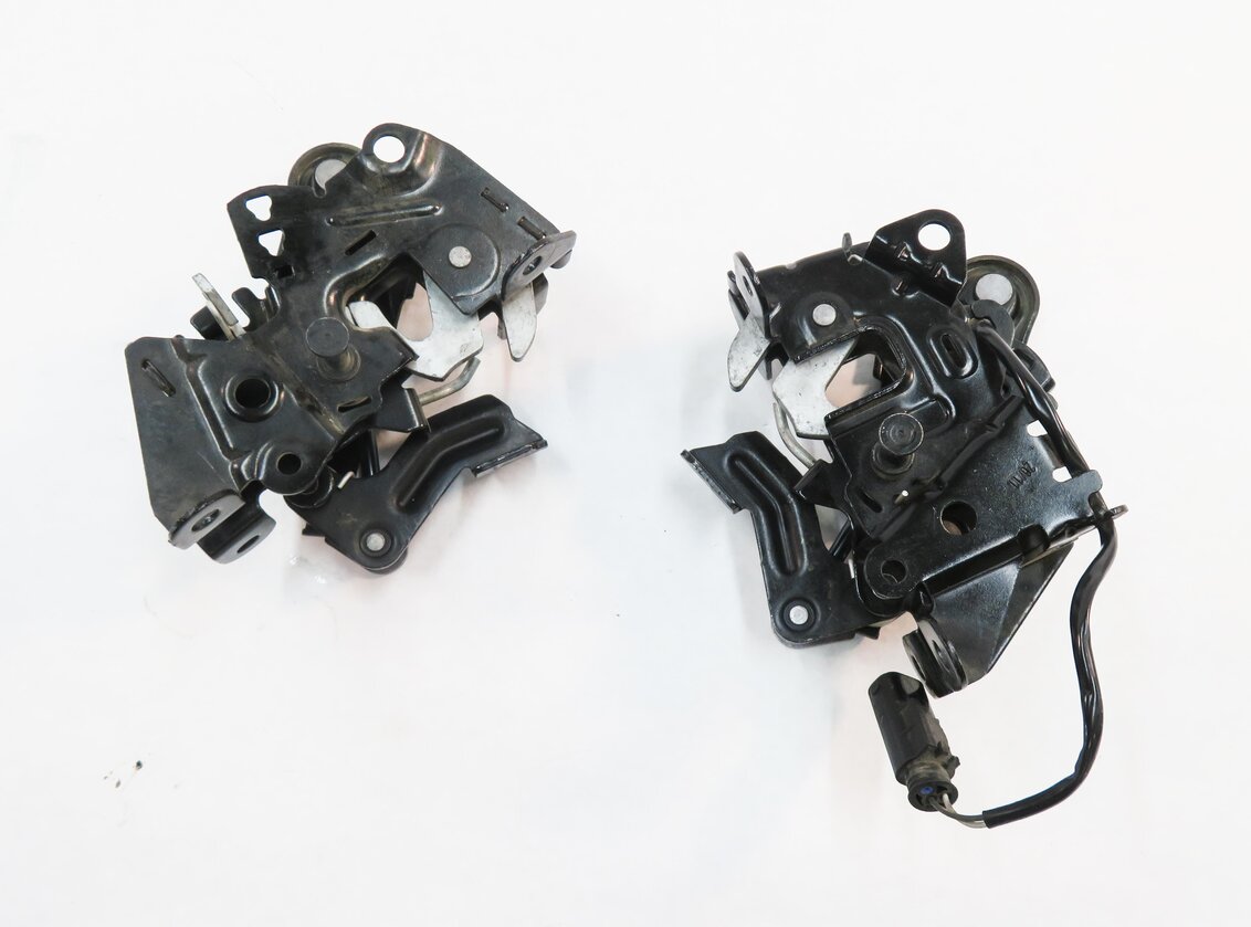 Thumbnail 2: 2012 BMW 550i (F10) FRONT LEFT & RIGHT LOWER HOOD LOCK LATCH SET-2
