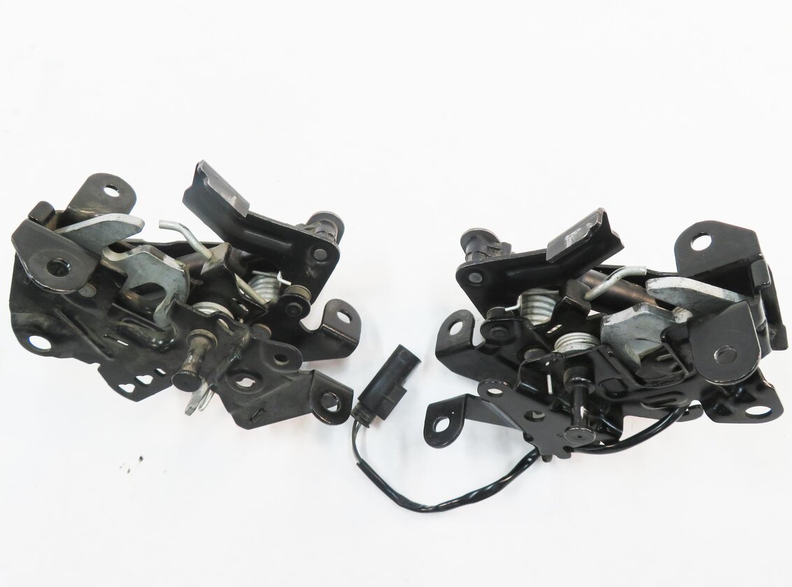 Thumbnail 7: 2012 BMW 550i (F10) FRONT LEFT & RIGHT LOWER HOOD LOCK LATCH SET-2