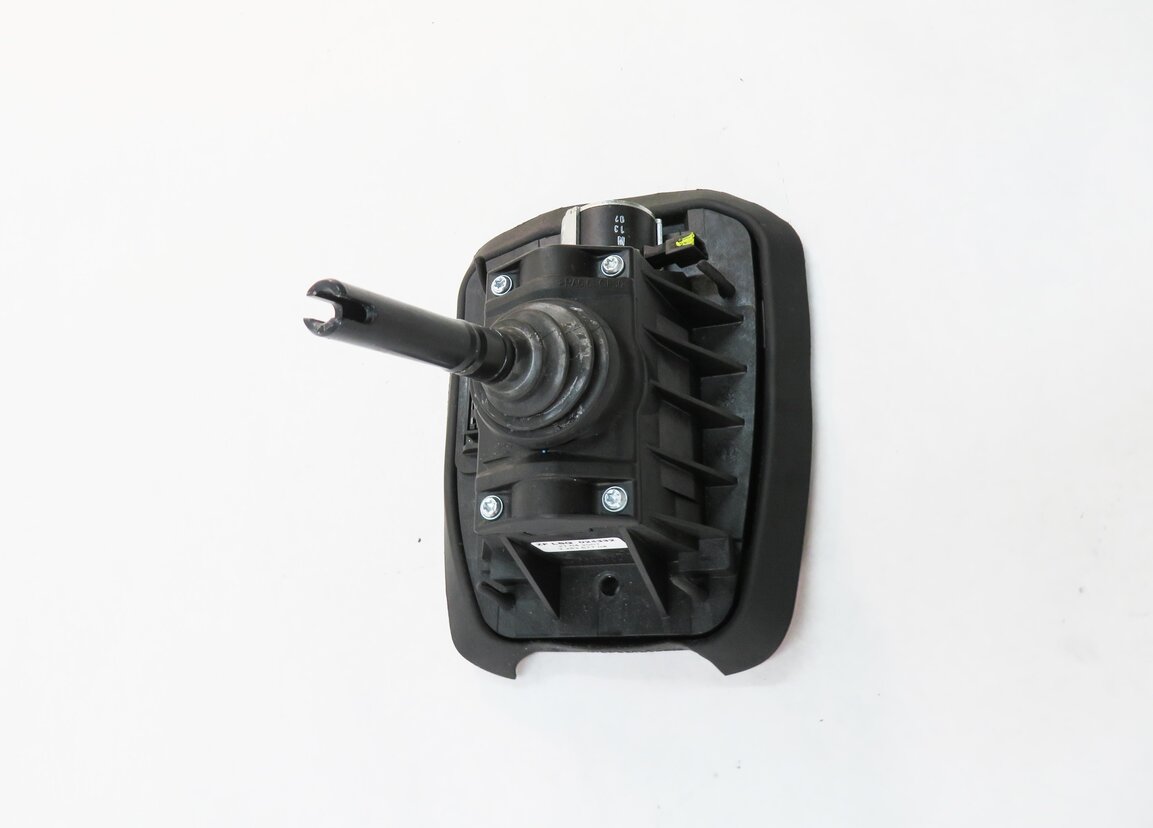 Thumbnail 4: 2008 BMW M5 ///M (E60) SMG TRANSMISSION GEAR SHIFTER