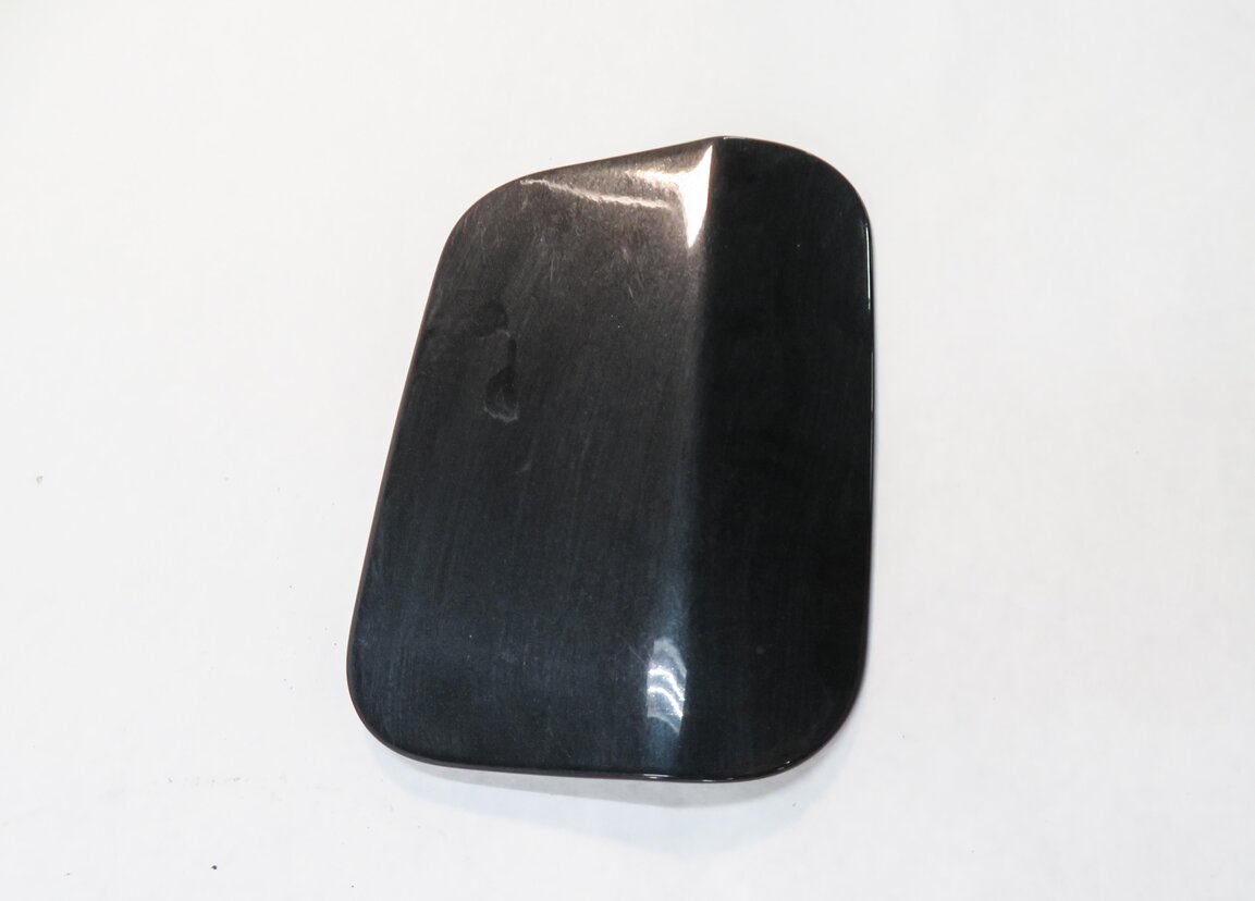 Thumbnail 3: 2004-2010 BMW 525i 528i 530i 535i 545i 550i M5 (E60) FUEL TANK DOOR TRIM (BLACK)