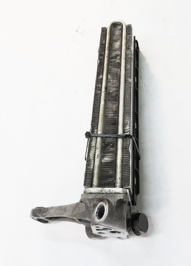 Thumbnail 3: 2008 BMW M5 ///M (E60) SMG TRANSMISSION OIL COOLER RADIATOR