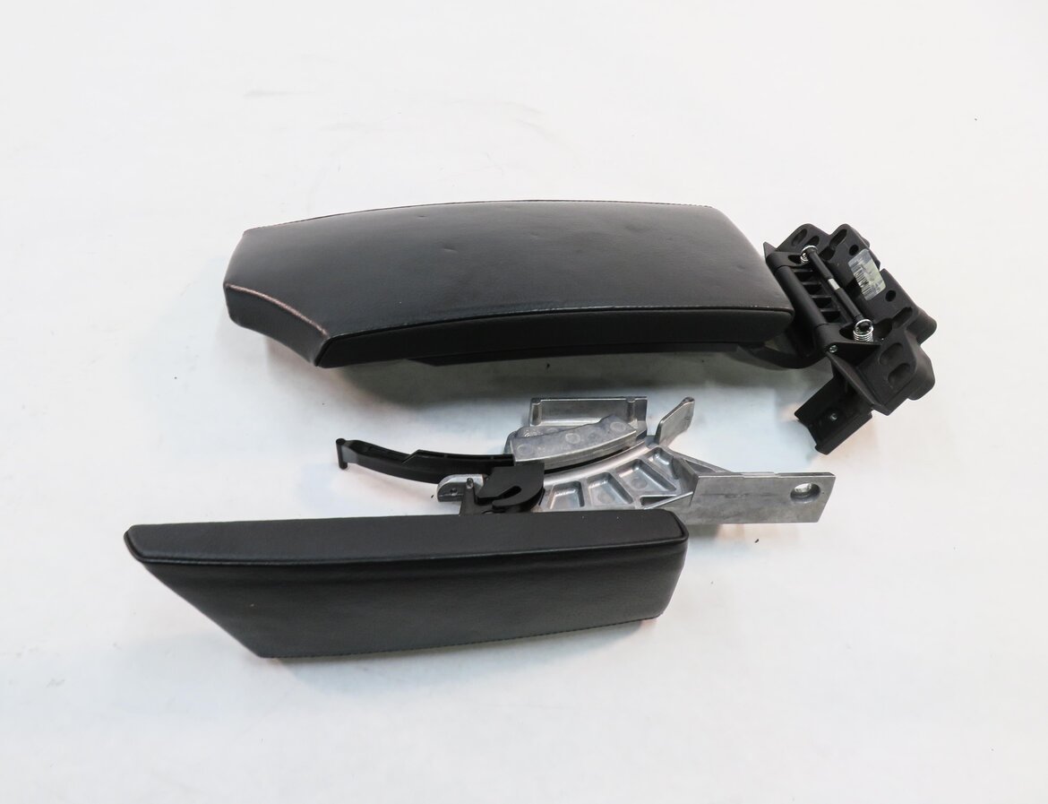 Thumbnail 5: 2006-2010 BMW M5 ///M (E60) FRONT CENTER CONSOLE ARM REST LID (BLACK LEATHER)