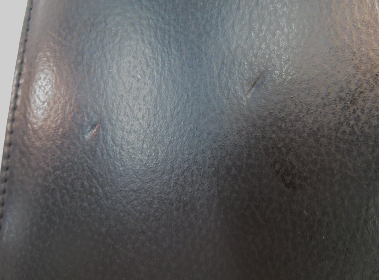 Thumbnail 8: 2006-2010 BMW M5 ///M (E60) FRONT CENTER CONSOLE ARM REST LID (BLACK LEATHER)