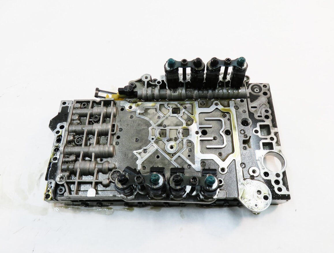 2012-2013 MERCEDES GL350 ML350 (W166 X166) DIESEL TRANSMISSION VALVE BODY BLOCK