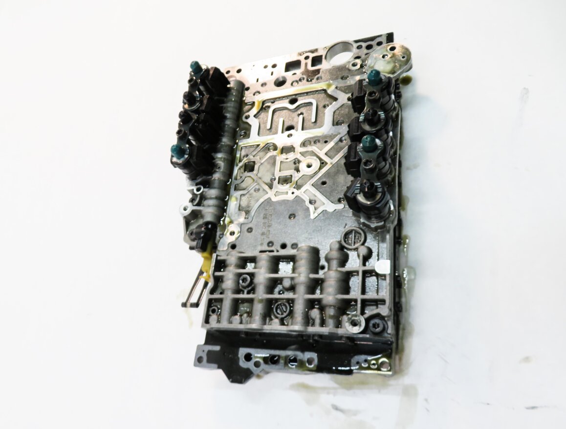 Thumbnail 2: 2012-2013 MERCEDES GL350 ML350 (W166 X166) DIESEL TRANSMISSION VALVE BODY BLOCK