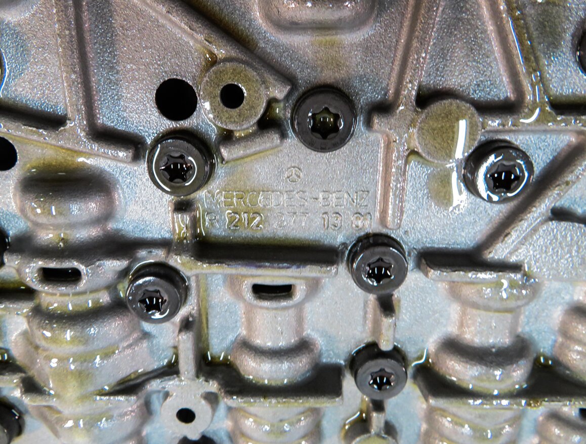 Thumbnail 8: 2012-2013 MERCEDES GL350 ML350 (W166 X166) DIESEL TRANSMISSION VALVE BODY BLOCK