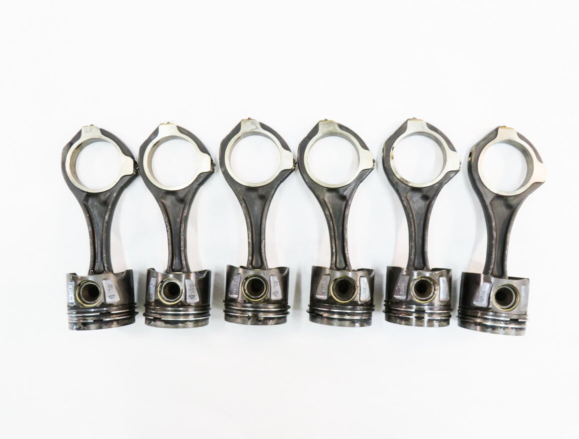 Thumbnail 6: 12-17 MERCEDES GL350 GLS350D ML350 S350 (W166 X166 W221) 3.0L DIESEL PISTON SET