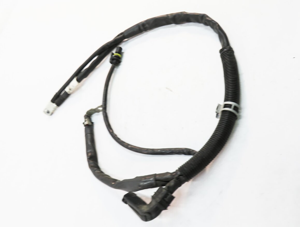 Thumbnail 3: 2012 MERCEDES ML350 (W166) DIESEL - POSITIVE BATTERY ALTERNATOR STARTER CABLE
