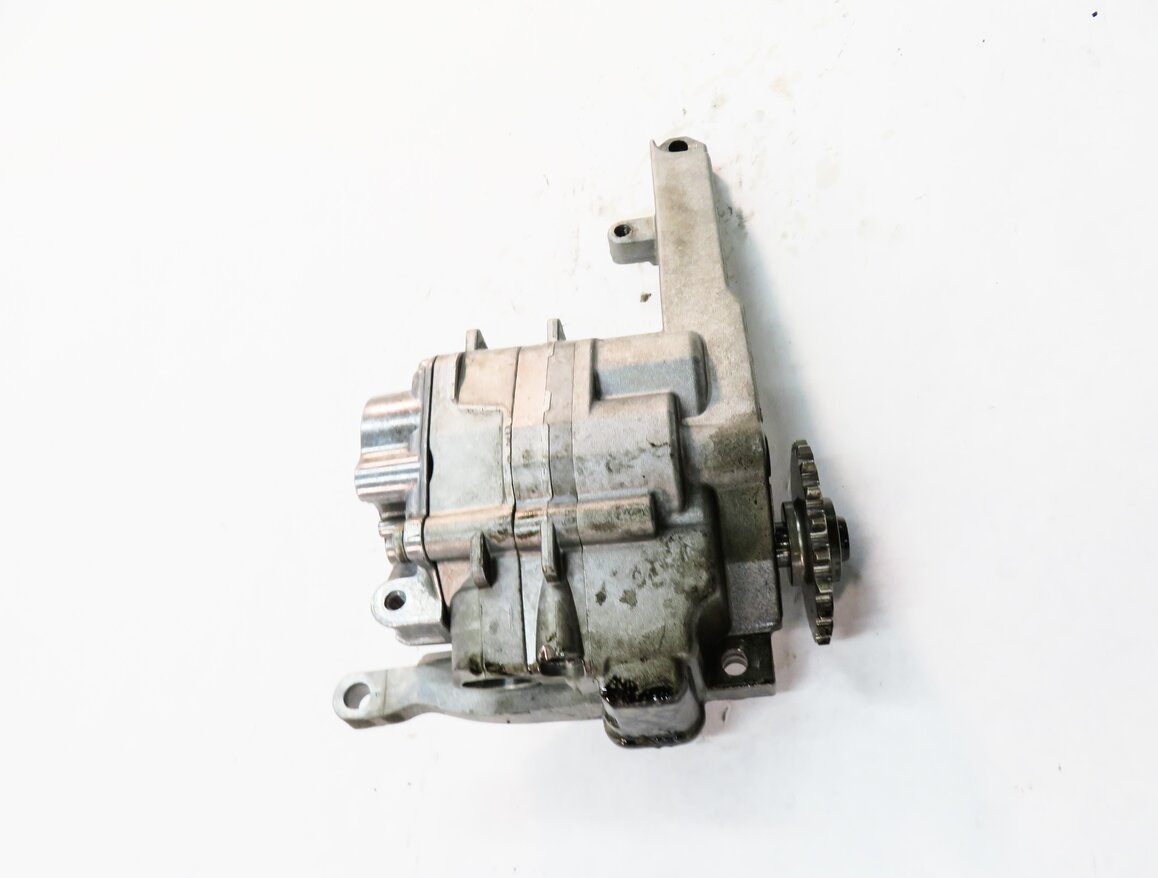Thumbnail 3: 2012 MERCEDES ML350 (W166) 3.0L OM642 DIESEL ENGINE - OIL PUMP