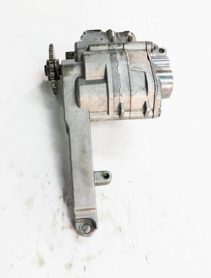 Thumbnail 4: 2012 MERCEDES ML350 (W166) 3.0L OM642 DIESEL ENGINE - OIL PUMP
