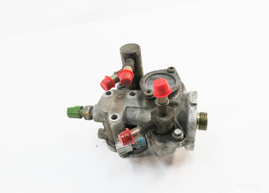 Thumbnail 4: 2007 RANGE ROVER SPORT (L320) 4.2L SUPERCHARGED ENGINE - OIL FILTER ADAPTER
