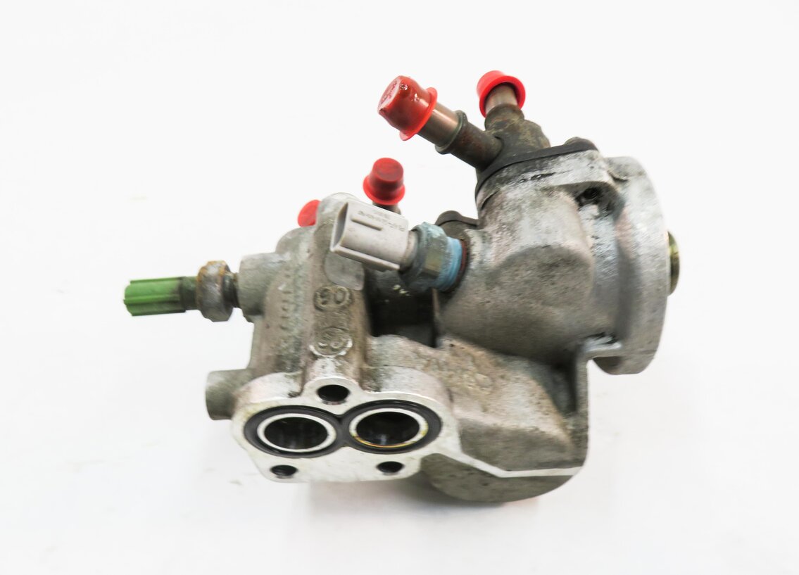 Thumbnail 6: 2007 RANGE ROVER SPORT (L320) 4.2L SUPERCHARGED ENGINE - OIL FILTER ADAPTER