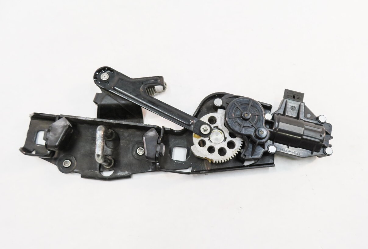 Thumbnail 2: 2007 RANGE ROVER SPORT (L320) REAR TRUNK LOCK LATCH ACTUATOR MOTOR STRIKER PLATE