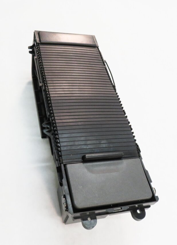 Thumbnail 3: 2007 RANGE ROVER SPORT (L320) FRONT CENTER CONSOLE CUP HOLDER w/ INSERTS & 12v