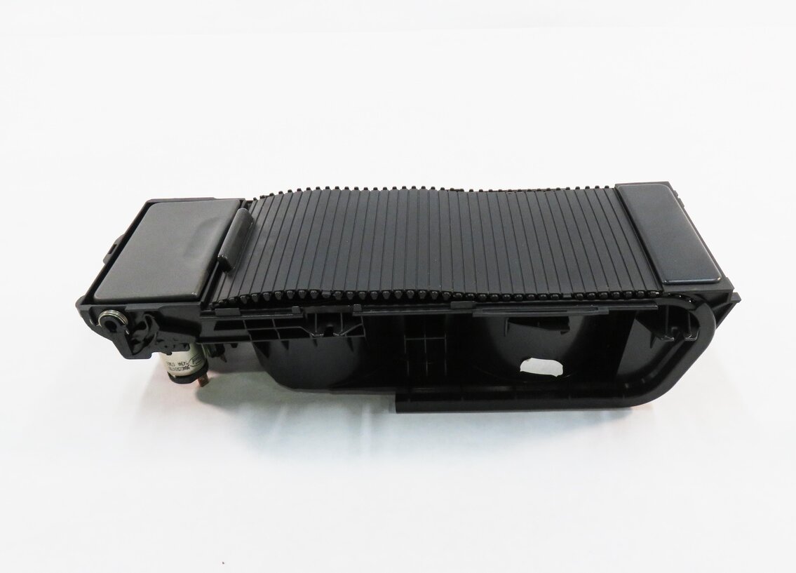 Thumbnail 6: 2007 RANGE ROVER SPORT (L320) FRONT CENTER CONSOLE CUP HOLDER w/ INSERTS & 12v