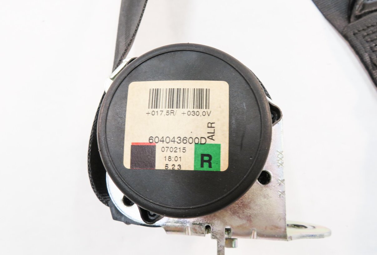 Thumbnail 6: 2007 RANGE ROVER SPORT (L320) REAR 2nd ROW SEAT RIGHT SEATBELT RETRACTOR (BLACK)