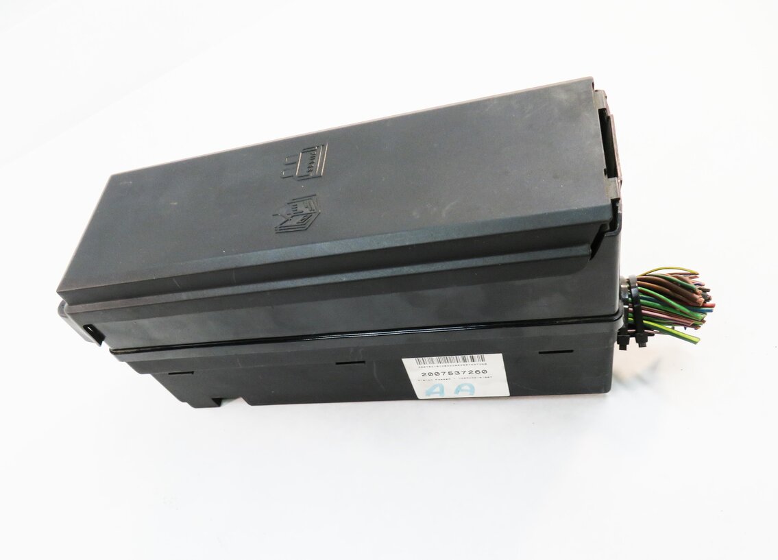 Thumbnail 2: 2007-2009 RANGE ROVER SPORT (L320) 4.2L SUPERCHARGED ENGINE FUSE BOX