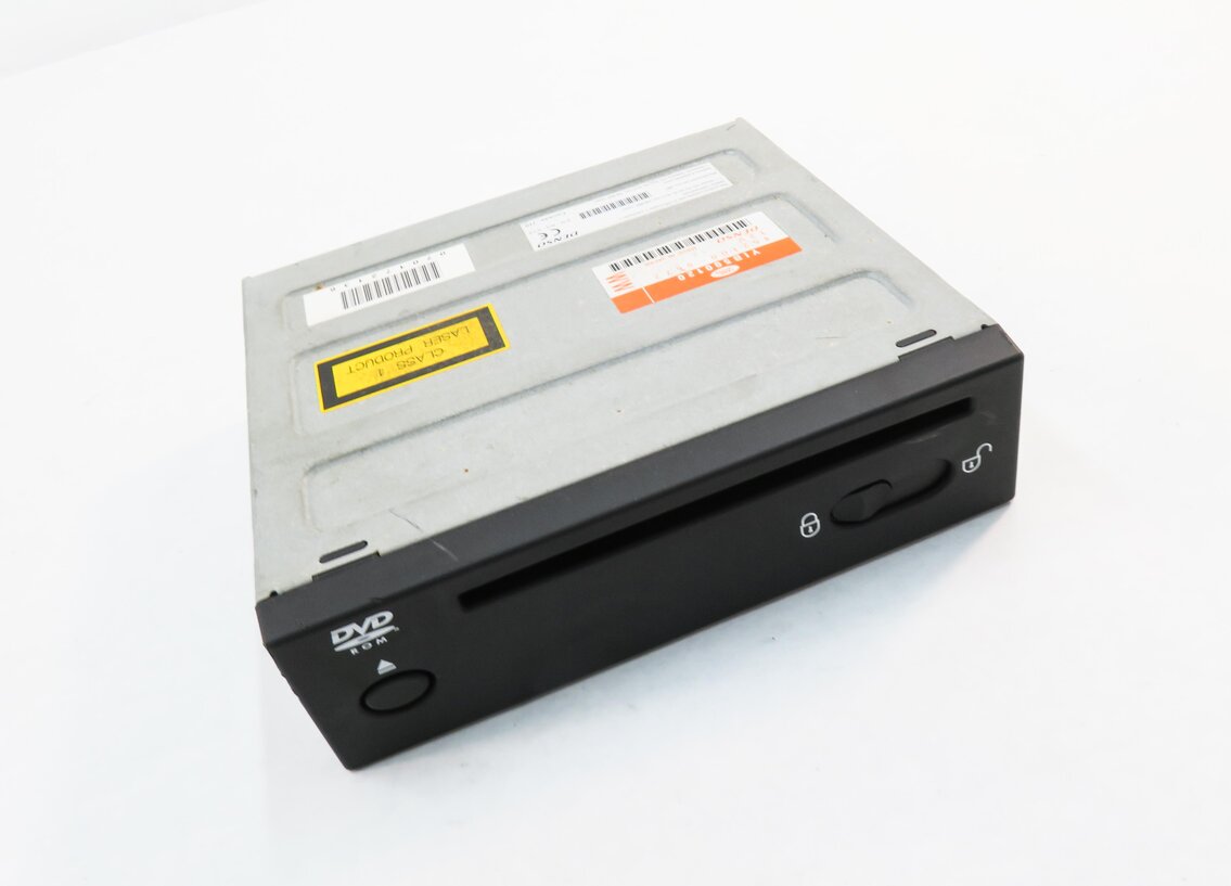 Thumbnail 1: 05-09 LAND ROVER LR3 - RANGE ROVER SPORT (L322 L320) DVD NAVIGATION DISC PLAYER
