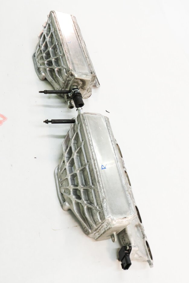 Thumbnail 2: 06-09 RANGE ROVER SPORT (L320 L322) 4.2L SUPER - INTAKE MANIFOLD INTERCOOLER SET