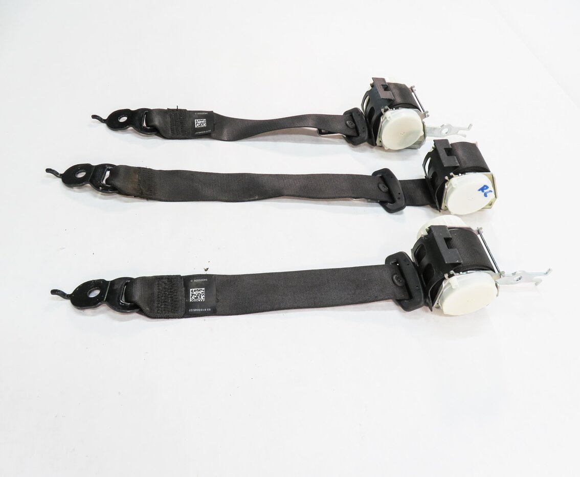 Thumbnail 3: 2012 BMW 535i (F10) REAR SEAT SEATBELT RETRACTOR SET-3 (BLACK)