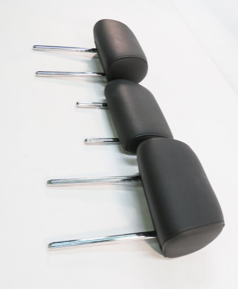 Thumbnail 4: 2012 BMW 535i (F10) REAR SEAT HEADREST SET-3 (BLACK LEATHER LCSW)
