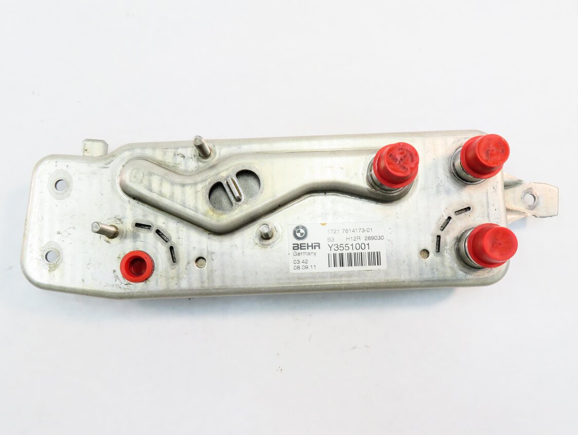 Thumbnail 2: 09-17 BMW 535i 640i 740i 750i 760i (F01 F10) AUTOMATIC TRANSMISSION OIL COOLER