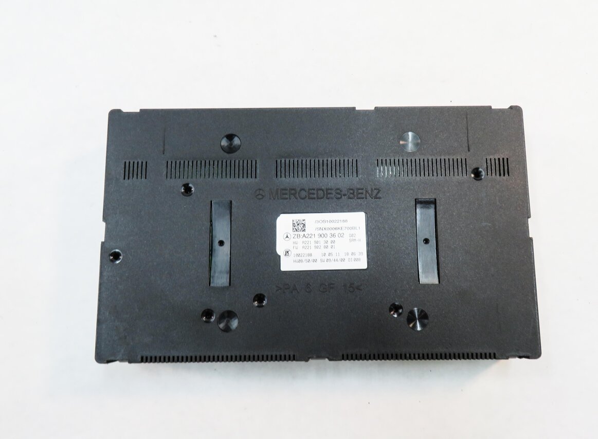 Thumbnail 2: 2012 MERCEDES S550 (W221) REAR SIGNAL ACQUISITION CONTROL MODULE SAM